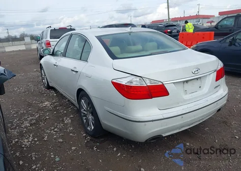 2011 Hyundai Genesis 3.8 from USA, damaged, VIN KMHGC4DEXBU123086